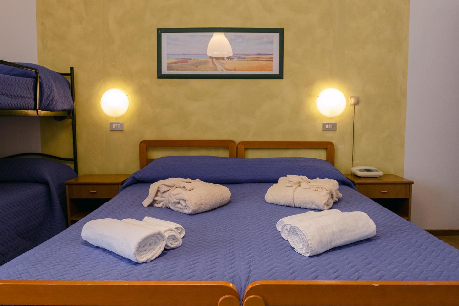Hotel Pironi San Mauro Mare Exteriör bild